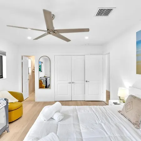 Tropical Oasis With Pool 10 Mins Airport & 5 Mins Beach Hollywood Exterior photo